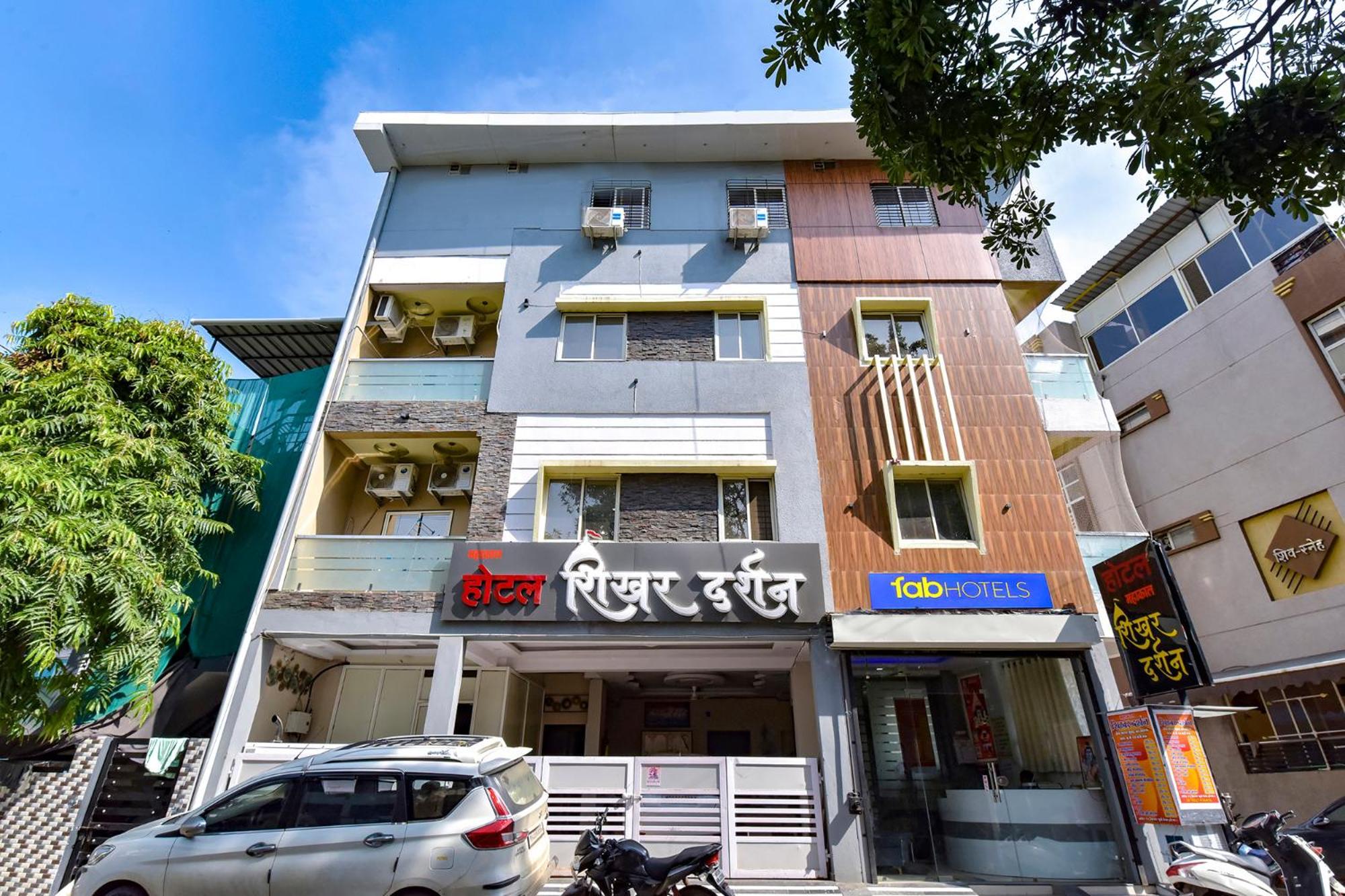 Fabexpress Mahakal Shikhar Darshan Ujjain Exteriör bild